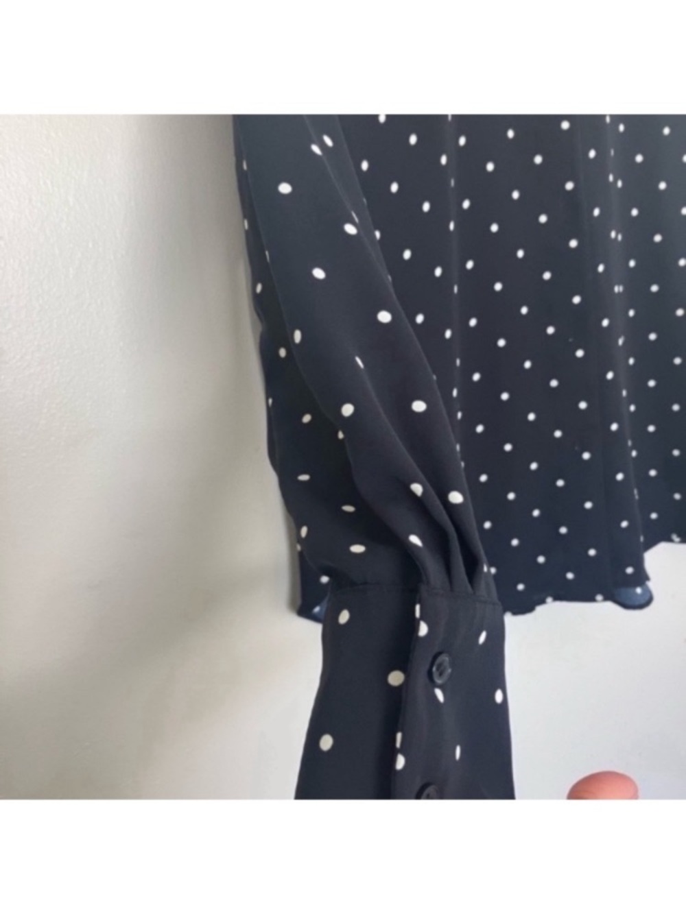 H&M Pointed-collar Shirt Polka Dots size Small - Picture 4 of 5